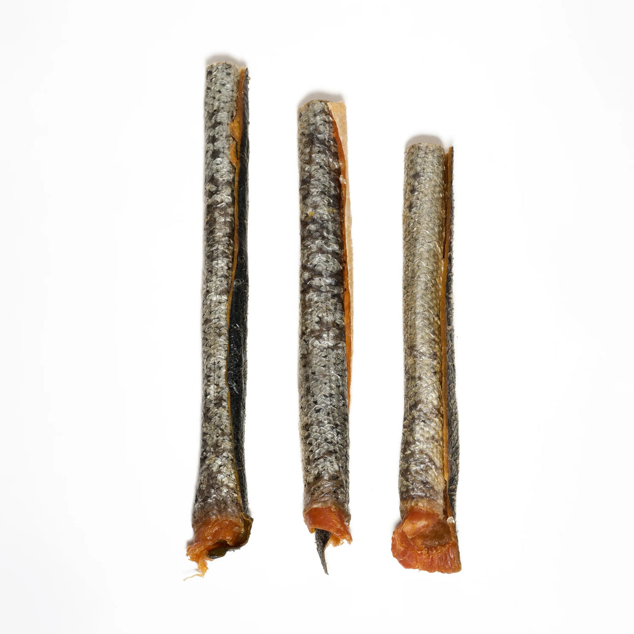 friandises peau de saumon avec chair pour chien